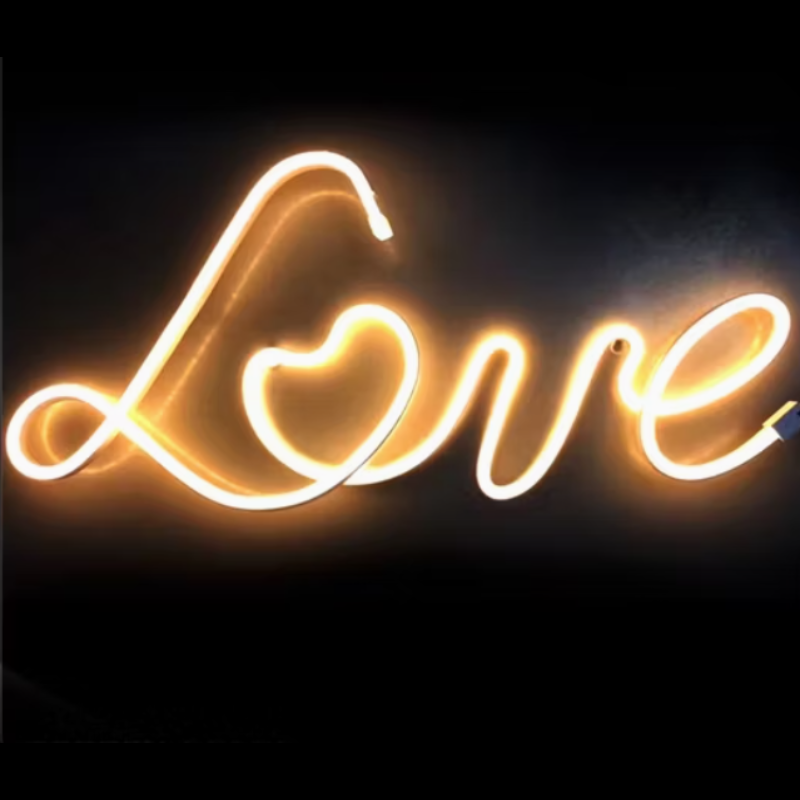 LED neonska traka 12V (5m+5m GRATIS)