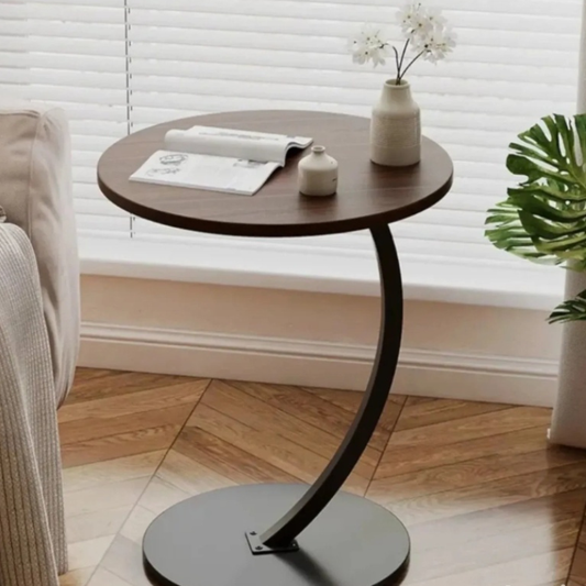 Elegantni okrugli stočić